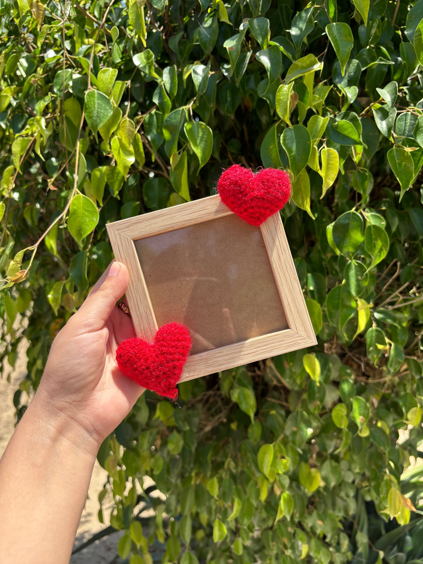 Crochet Photo Frame (5 × 5)